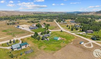 7 Cottonwood Way, Absarokee, MT 59001
