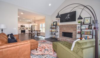 305 Church St, Alexander City, AL 35010