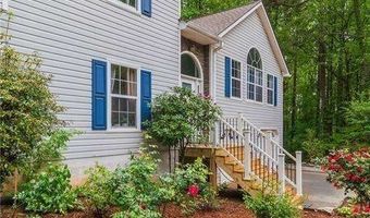 204 Queensbury, Acworth, GA 30102