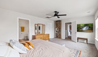 7239 Clemie Ct, Boiling Springs, SC 29316