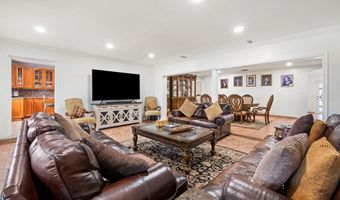 1073 SE 3rd St, Belle Glade, FL 33430