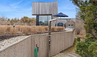 9 Ocean Ln, Amagansett, NY 11930