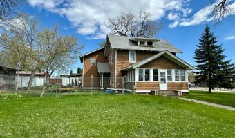 802 7th St, Britton, SD 57430