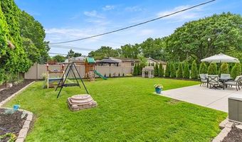 17276 Midway Ave, Allen Park, MI 48101
