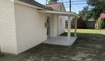 313 S 7th St, Amory, MS 38821
