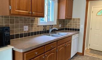 3300 Fernwood Ave, Ann Arbor, MI 48108