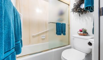 1717 Mott Smith Dr 2904, Honolulu, HI 96822
