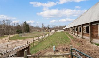 15811 Jedberg Ln, Ballwin, MO 63021