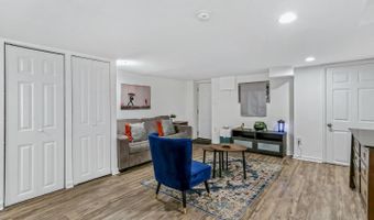 952 SHEPHERD ST NW # LOWER LEVEL, Washington, DC 20011