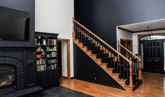 3330 Edgewood Ave, Baxter Springs, KS 66713