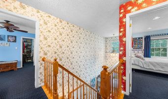 16 Tanglewood Dr, Barnegat, NJ 08005