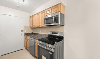 6 Dailey St C, Attleboro, MA 02703