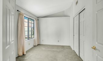238 S LAKEVIEW Blvd, Chandler, AZ 85225