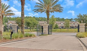 7010 BUTTERFLY Ct, Jacksonville, FL 32258