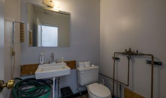 2241 Nuclear, Casper, WY 82604