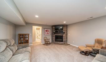 1908 NW Scott Ln, Ankeny, IA 50023