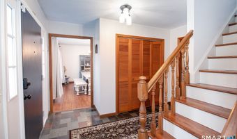 95 Obtuse Hill Rd, Brookfield, CT 06804