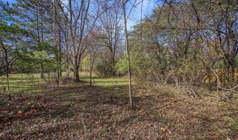 2374 Newport Rd, Ann Arbor, MI 48103