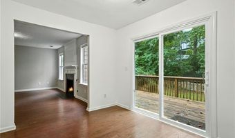 1506 Shadow Ridge Cir, Woodstock, GA 30189
