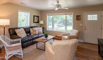 1904 Park Ave, Beaufort, SC 29902