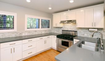 217 Valencia Ave, Aptos, CA 95003