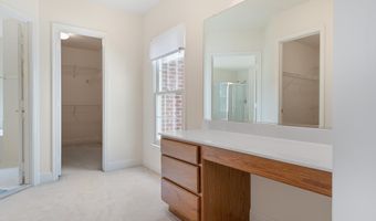 10604 MAPLECREST Ln, Potomac, MD 20854