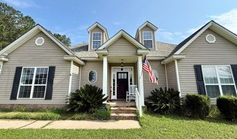 827 Plantation Dr, Adel, GA 31620