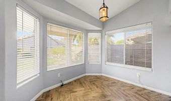 5330 W Whitten St, Chandler, AZ 85226