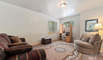23 Waterline Ln, Cascade, ID 83611