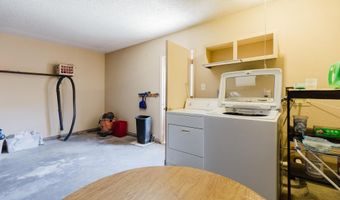 2302 Princeton Ave, Alamogordo, NM 88310