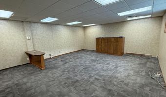 111 N Hall St, Algona, IA 50511