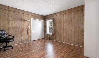 7 Cleveland Ave, Cranston, RI 02920
