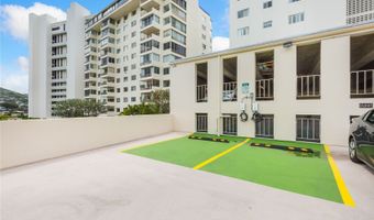 999 Wilder Ave 305, Honolulu, HI 96822