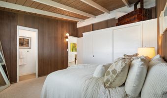 2342 Ahapule St, Pearl City, HI 96782