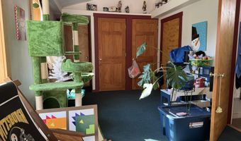 20 Moosehorn Rd, Abbot, ME 04406