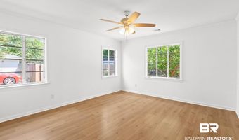402 E Poplar St, Atmore, AL 36502