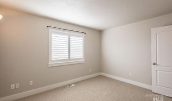 823 Royal St, Caldwell, ID 83605