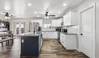 5146 N FLORES Ln, Casa Grande, AZ 85194