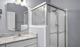 6631 THURLTON Dr, Alexandria, VA 22315