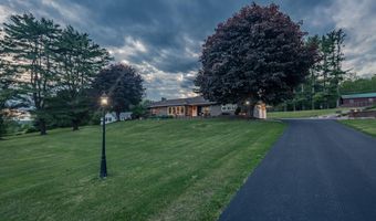 109 Golf Course Rd, Amsterdam, NY 12010