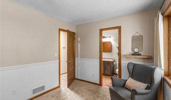 8315 141st St W, Apple Valley, MN 55124
