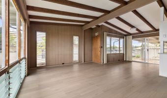 2335 Aumakua St, Pearl City, HI 96782