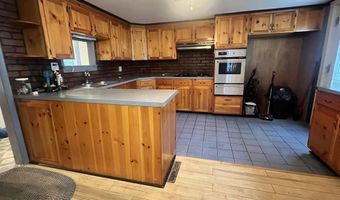 39 Church St, Brandon, VT 05733