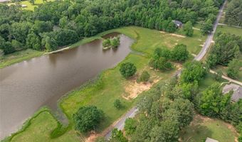 147 Silver Leaf Dr, Benton, LA 71006