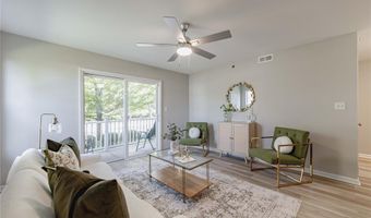 9723 Crayford Rd 1B, Affton, MO 63123