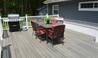 162 YMCA Rd, Becket, MA 01223