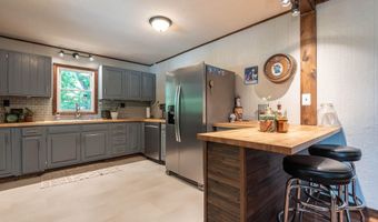 10649 E State Road 54, Bloomfield, IN 47424
