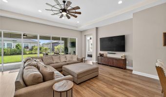 5519 MADRIGAL Way, Apollo Beach, FL 33572