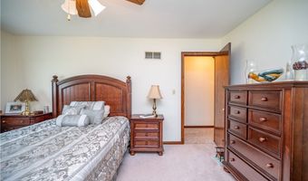 6685 Elwood St, Austintown, OH 44515