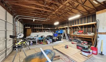 537 ART St, Brookings, OR 97415